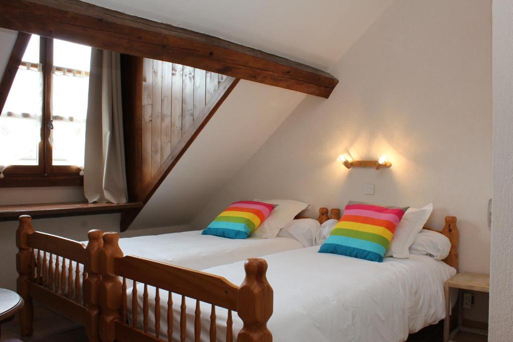 Auberge De L'Echauguette 몽도우핀 객실 사진